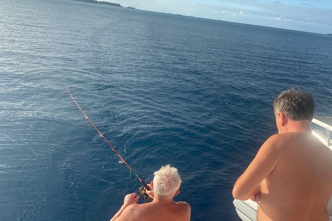 4 Days and 3 Nights in Catamaran on Raïatea and Tahaa - Motu Ofetaro Anchoring: The Most Relaxing 3 Hours