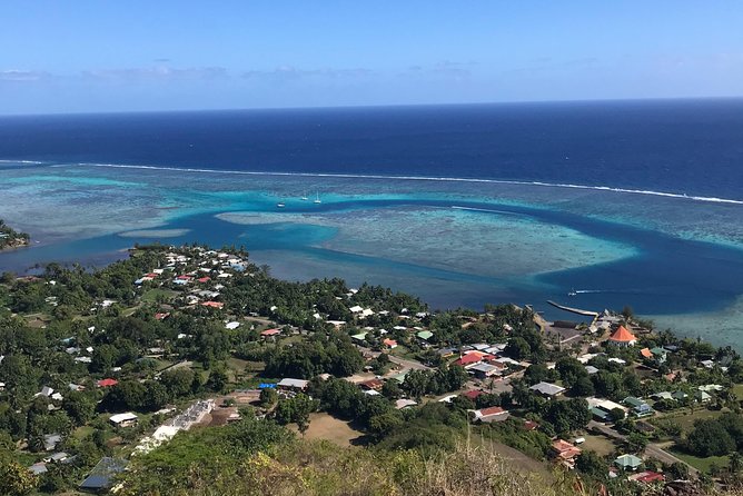 4x4 Moorea Safari Tours : With Hotel transfers - Belvedere Lookout: The “Two Bays” View Stop