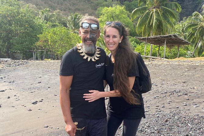 Adventurous Escape to Hakaui Valley - Ana and Tangy’s welcome: village life, not a stage show