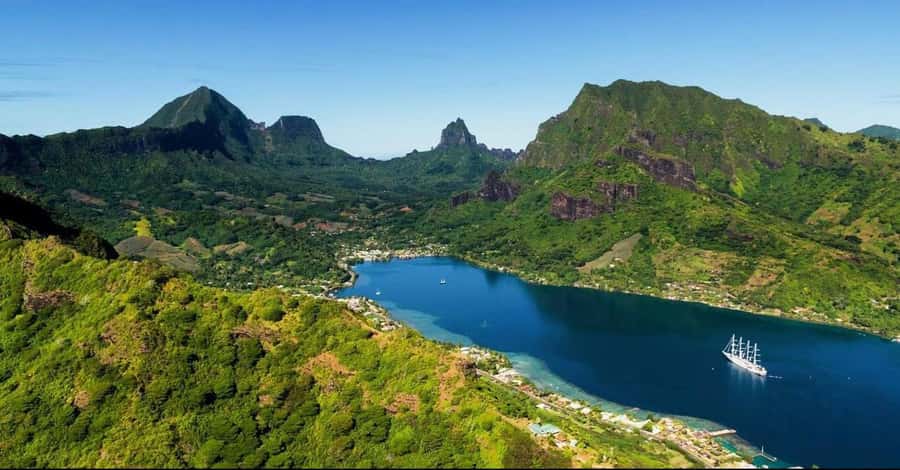 Albert Tours Excursion Safari - Moorea Safari tours&pick up - The Marae Stop: Ancient Polynesian Culture in a Practical Way