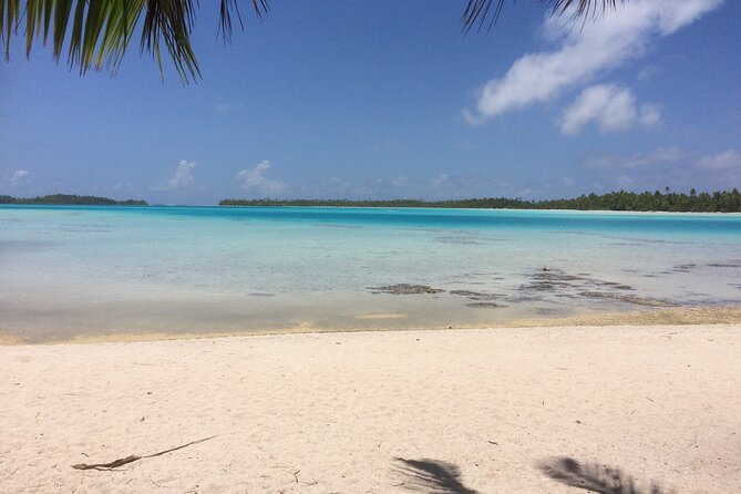 Blue Lagoon - PRIVATE ISLAND Pink sand beach and wildlife reserve - The Speed-Boat Ride and How to Avoid Getting Miserable