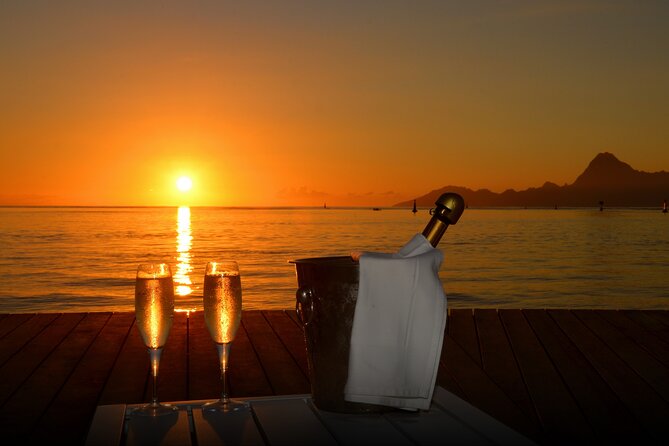 Boat Trip with Sunset in Tahiti - Golden Hour Over Tahiti Lagoon: What This 1-Hour Cruise Feels Like
