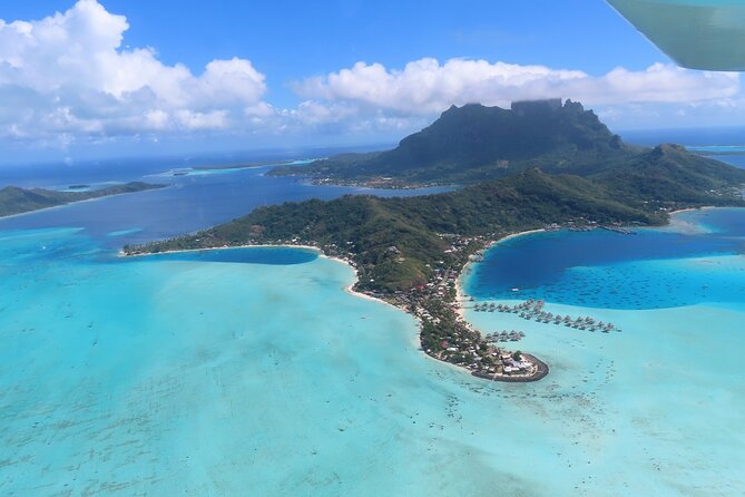 Bora Bora 30-minute Private Flight in a Light Aircraft - Logistics That Matter: Meeting Point, Turns, and Timing
