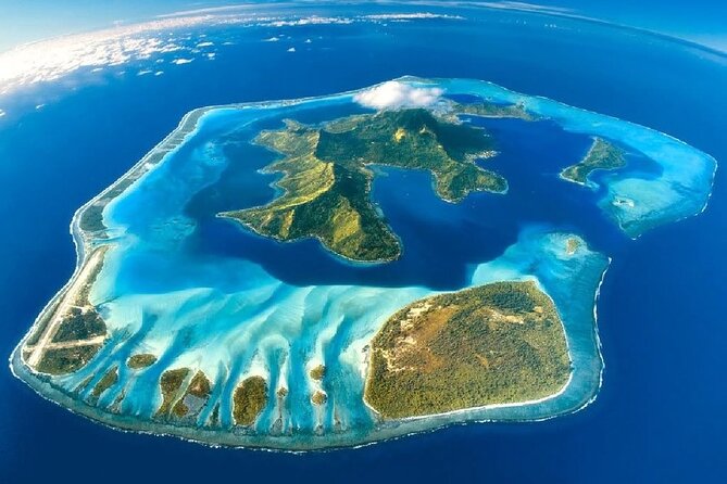 Bora Bora 30-minute Private Flight in a Light Aircraft - What You Actually See: Reef Colors at 400 Meters