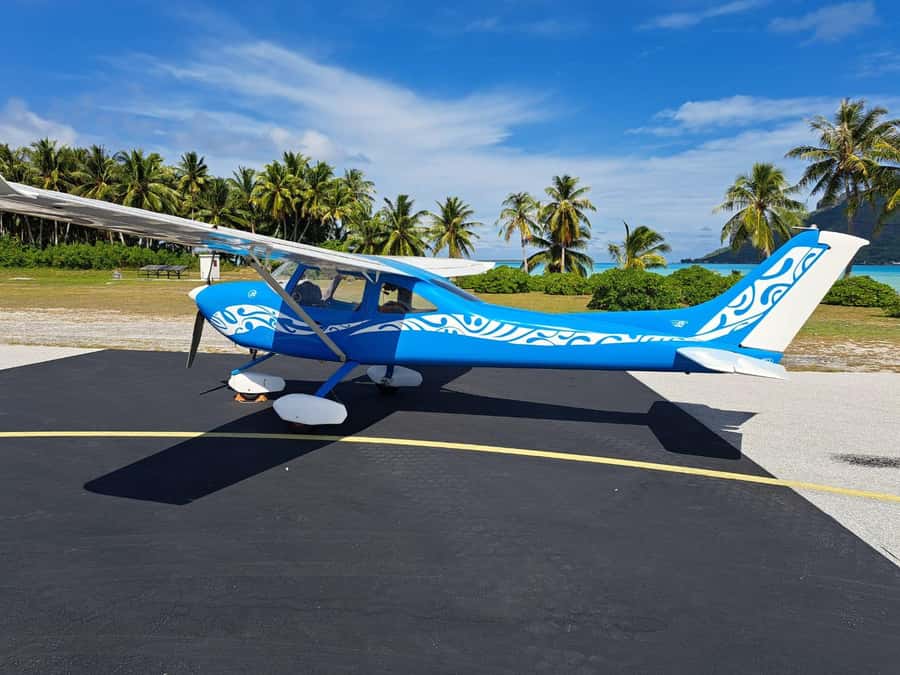 Bora-Bora 30 minutes private flight in light aircraft - Key things that make this flight worth it