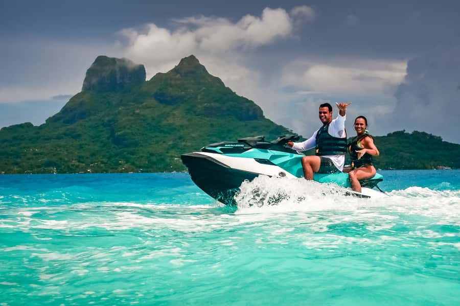 Bora Bora: Combo ATV & Jet Ski Day Trip with Polynesian BBQ - Guides, pacing, and small-group size (up to 8): why it feels personal without being exhausting