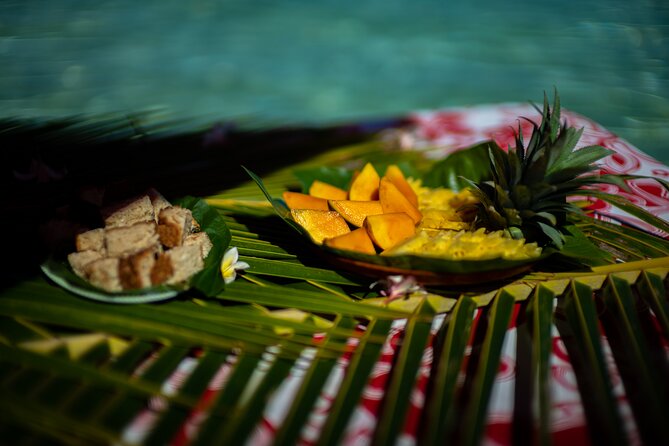 Bora Bora Full Day Snorkeling with Lunch - Shark and Ray Snorkel Safari: Swimming Close, Staying Safe