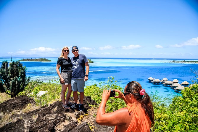 Bora Bora: Half Day Island 4WD Guided Tour - Polynesian craft in Faanui Valley: tie-dye sarongs and coconut oil