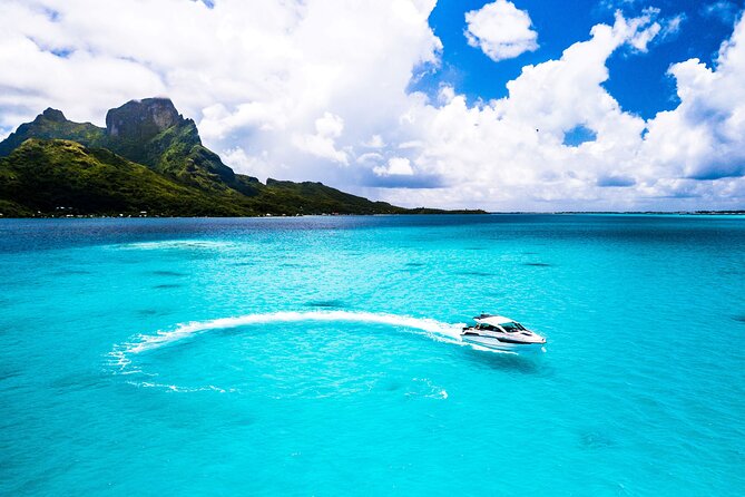 Bora Bora Private Arrival Airport to Hotels Boat Transfer - Arrival timing and what happens once you reach your resort side