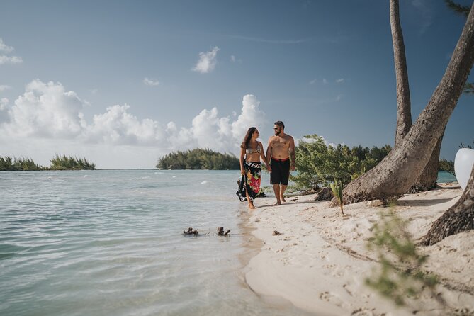 Day on a private island in Bora Bora - alone in the world - Ken’s lagoon-side buffet: raw fish with coconut milk, served beachfront style