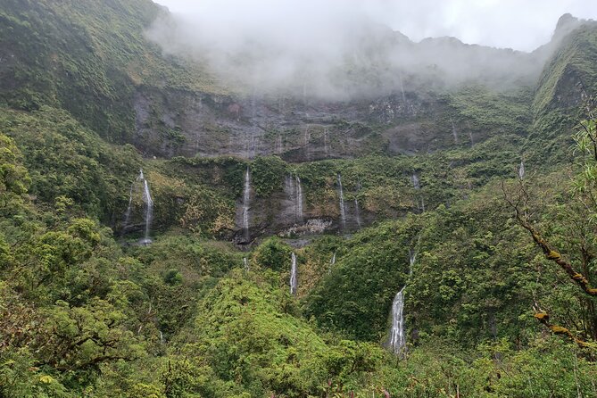 Découvrez le Mana durant la traversée de Tahiti en 4x4 Safari - The “bumpy road” reality check, and how to ride it smart