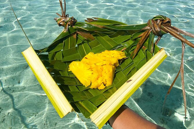 Exploration, Taha'a Lagoon Tour by Private Boat - Stop 3 at Jardin de Corail: Coral Garden Snorkeling Break Plus Local Fruit (About 50 Minutes)