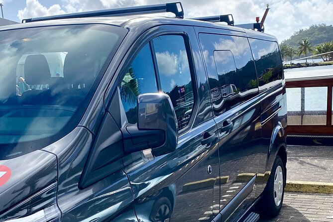 Explore Bora Bora with Private Premium Mini Van - The Final Stop: Yacht Club Photo, and a Restaurant Change