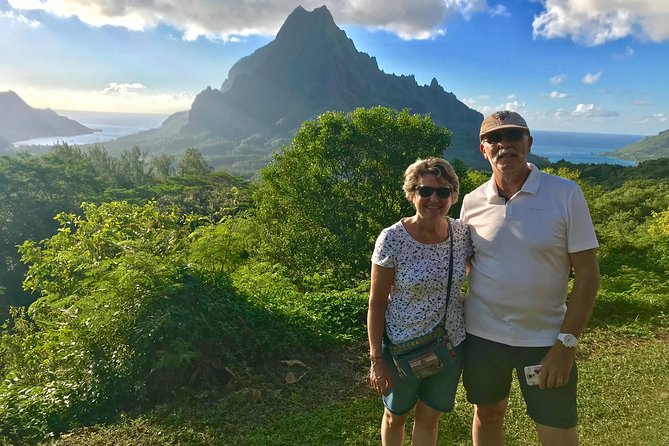 Franckyfranck Tours Moorea - Half day Tours - Moorea Tropical Garden for Vanilla Stories and Marmelade Tasting