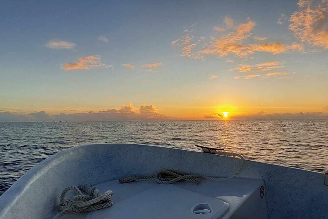 Guided sunset cruise on Raiatea Lagoon - Why a 5:00 pm Raiatea start hits the sweet spot