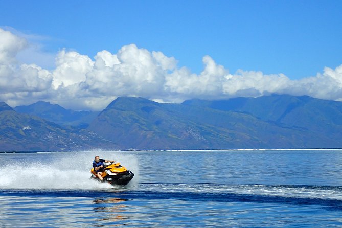 Jet-ski excursion 3 hrs Jet ski excursion to Moorea (single or two-seater) - Guides, training, and why the staff quality is a big deal