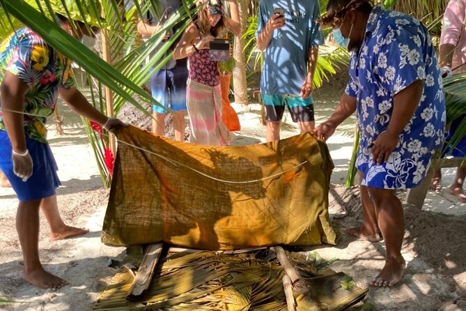 Lagoon Snorkeling Tour with Tahitian Oven Lunch in Bora Bora - Morning pickup, then out to the lagoon