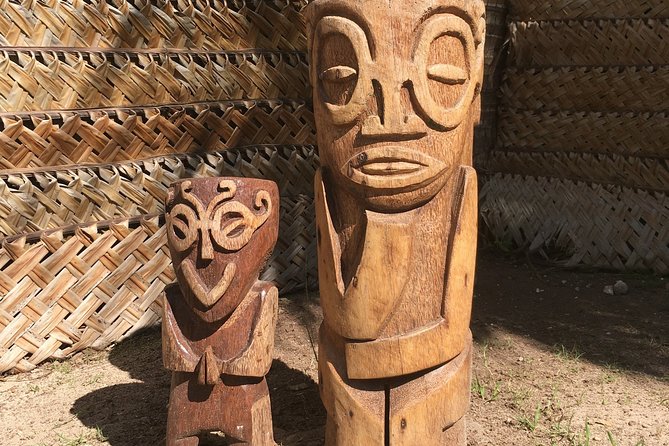 Land and Sea cultural tour to discover traditions, heritage and the lagoon - On the lagoon: motorboat time, snorkeling stops, and stingray odds