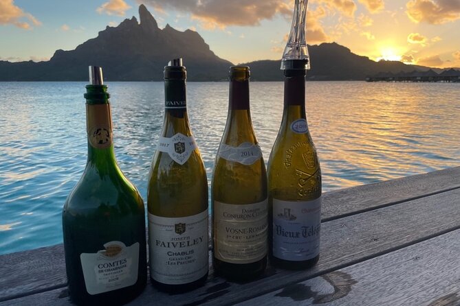 LUXURY Catamaran Bora Bora : The Sunset Escape - The crew matters: friendly service from Thelma, Alex, and Camille