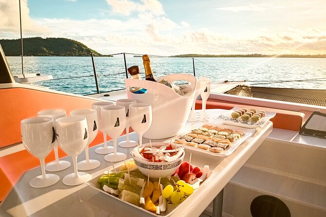 LUXURY PRIVATE Catamaran Bora Bora : Half-Day Trip - Pickup, timing, and the simple flow of a 9:00 am half-day