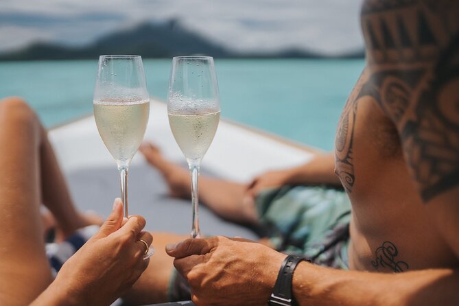 Luxury Private full day tour & Motu lunch in Bora-Bora - Your 9:00 am start and the private outrigger comfort