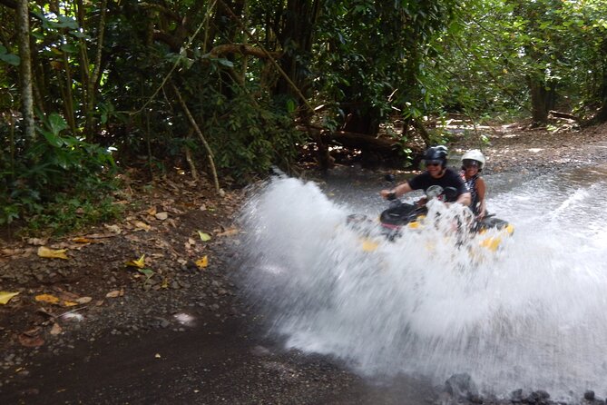 Medium Magical Combo in Moorea of 2 hours of Jetski and 3h30 of Quad - Viewpoints and water stops work because the guides run the whole flow
