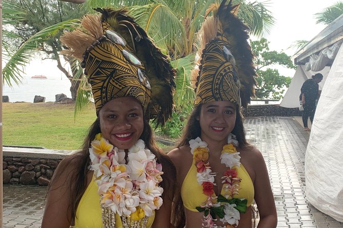 Moorea Cruise Ships: 4x4, Belvedere, Pineapple, & Magic Mountain - Manutea Tahiti and pineapple products: tasting, factory stop, and the why behind the flavor