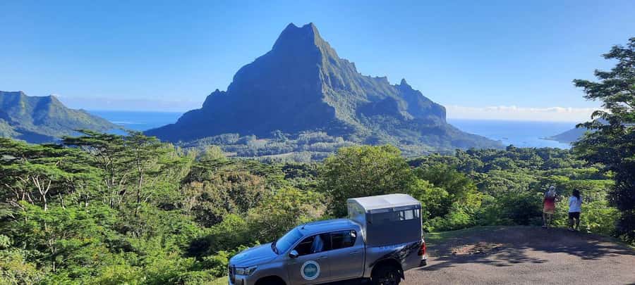 Moorea : Safari Nature and Culture Tour with local guide - Moorea in one short burst: viewpoints plus VR time travel