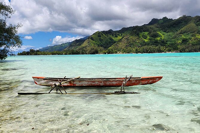 Moorea tour in electric citycoco (in autonomy) - Stops 2 and 3: Magic Mountain and Opunohu Bay viewpoints
