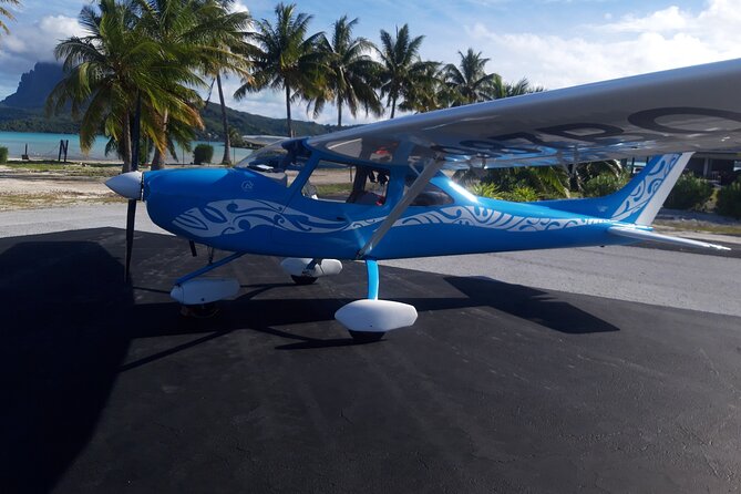 Private 30-minute flight downwind of Huahine - Key highlights you will care about