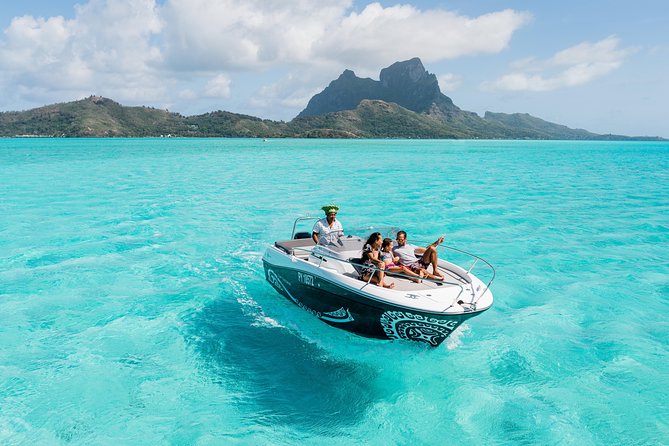 Private Boat Rental on Cap Camarat 25ft - Cap Camarat 25ft: the kind of boat that makes lagoon time better