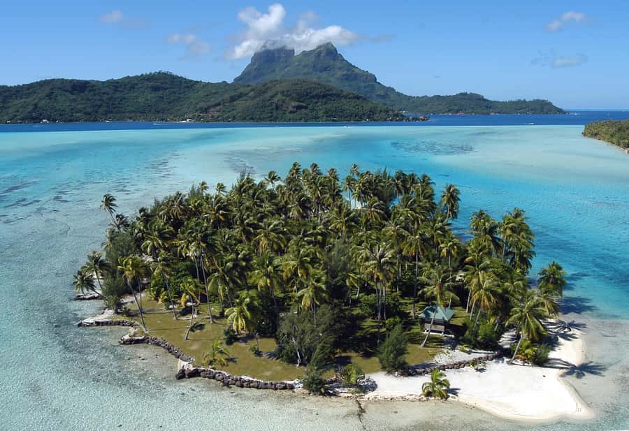 Private Bora Bora Lagoon Snorkel Cruise with BBQ Picnic - Snorkeling Hotspots Around Bora Bora, Tailored to the Day