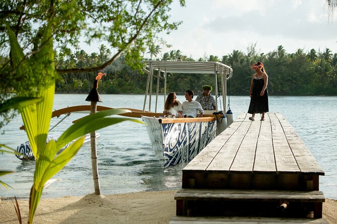 Private Full-Day Lagoon Adventure in Bora Bora with BBQ Lunch - Pickup, mobile ticket, and what that means for your day