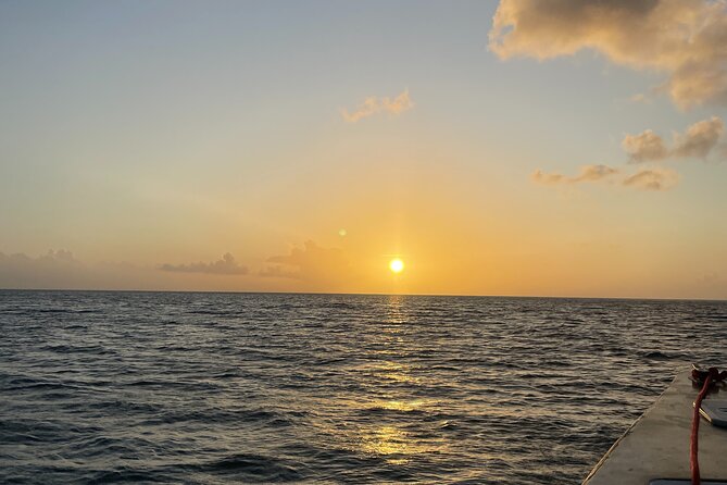 Private sunset cruise in Bora Bora - Who should book this private sunset cruise