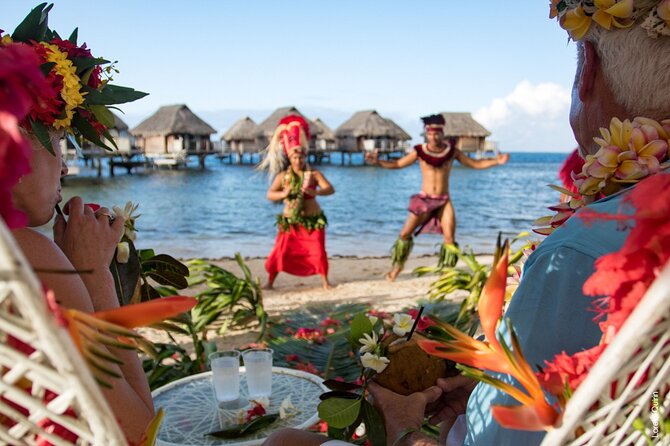 Professional Photo Shooting in Moorea, unique session adapted - What you actually get: at least 20 HD photos, post-processed