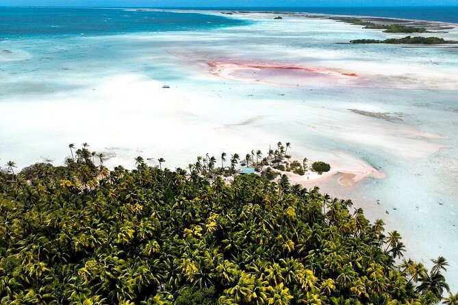 REEF ISLAND | private island | pink sand | natural swimming pools - Reef Island at 10:00 am: snack first, then feo and coral garden snorkeling