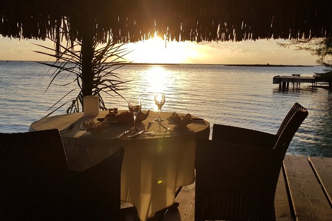 Romantic Private Sunset and Motu Dinner for Two - Dinner value: three courses, plus drinks you do not have to budget