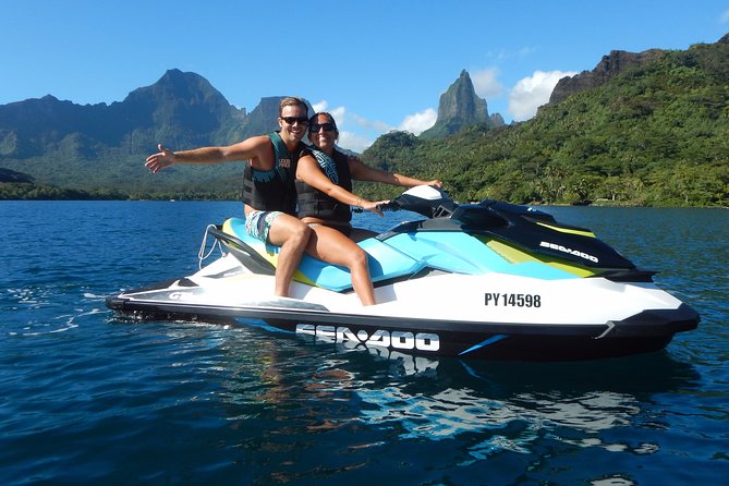 Small Combo 2h30 Quad + 1h Jetski - One hour jet ski along Moorea’s northwest coast