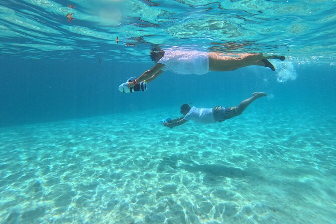 Snorkeling EN Underwater Scooter in Tahiti - Tahiti’s lagoon feels bigger when you scooter