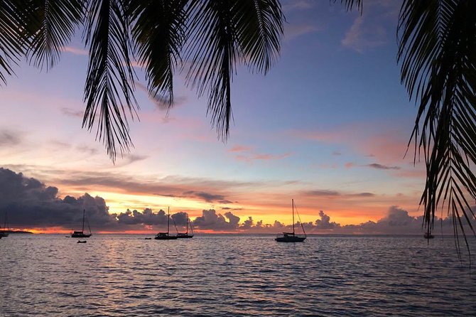 Sunset Cruise : Moorea Sailing on a Catamaran named Taboo - Sunset timing and weather reality, when clouds change everything