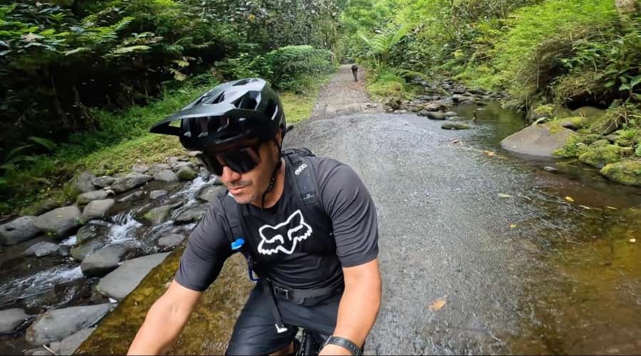 Tahiti E-bike, mtb, vtt Tour with Swimming and Lunch - Gear, Photos, and What You Should Bring