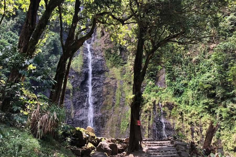Tahiti : Tour de l’île (Full Day) avec taxi boat (Teahupoo) - Maraa Caves: Nature, Scale, and a Stop With Personality
