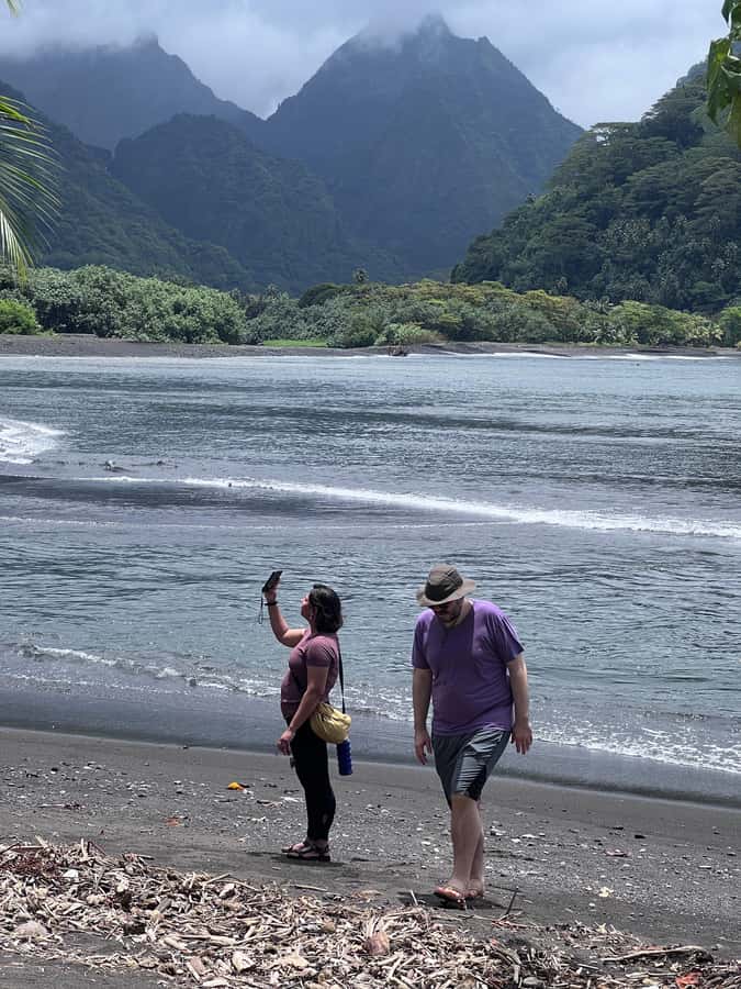 Tahiti: Unique East Coast Half Day Tour with Local Guide - Tahara Viewpoint (Squirmish Hill): Papeete and Moorea in one frame