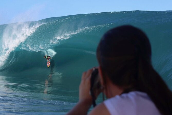 Teahupoo Wave Watching - The Teahupoo wave stop: 3 minutes to the spot, about 1 hour of watching