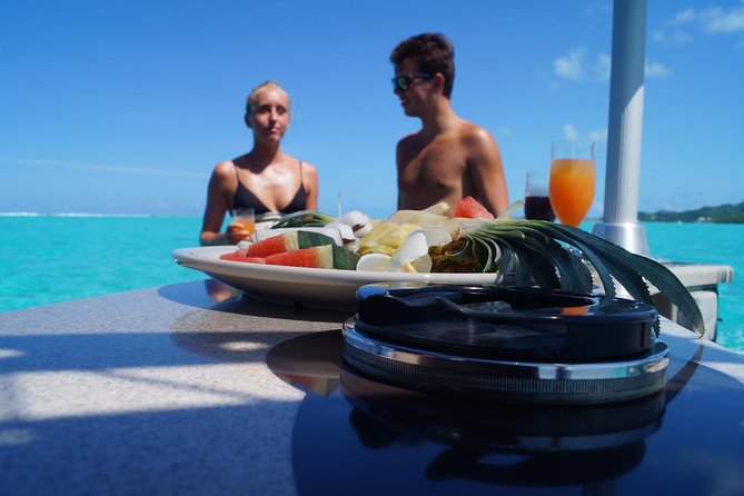 Toa Boat Bora Bora Private Lagoon Tour On Entertainer Bar Boat - Who should book this lagoon tour