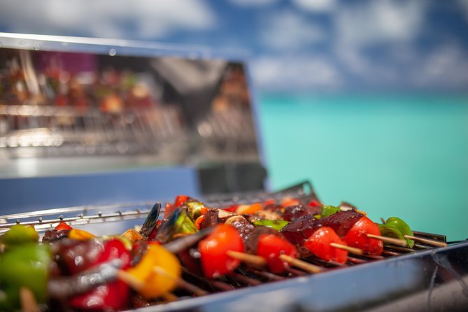 Toa Boat Bora Bora Private Lagoon tour with Lunch on Ambassador Boat - Who This Bora Bora Private Lagoon Tour Fits Best