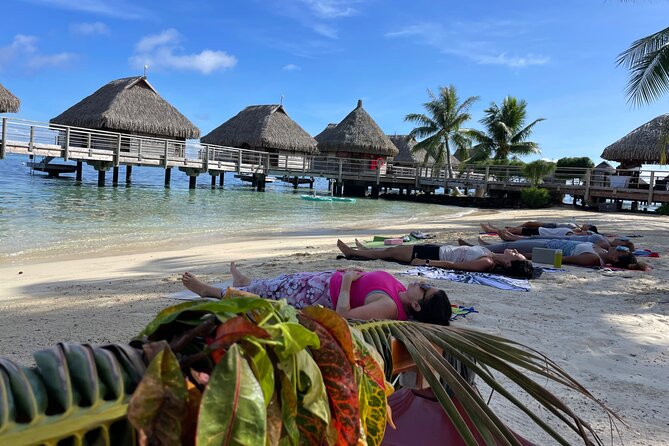 Yoga on the paradise beach of Manava Moorea - Where you meet and how to set yourself up for success